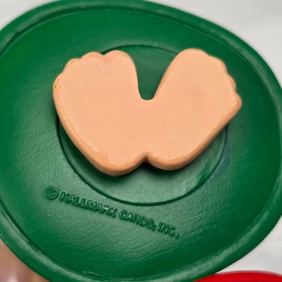 Hallmark Angel Figurines Set of 2 Christmas Decor - Picture 4 of 6